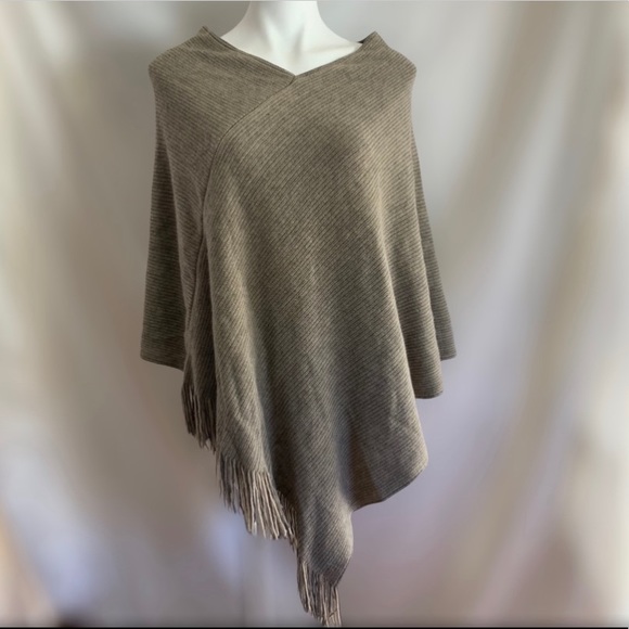 Steve Madden Sweaters - 🐾Steve Madden🐱